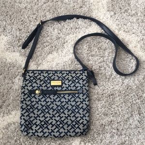 Tommy Hilfiger satchel